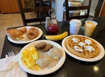 Ramada By Wyndham 3*
