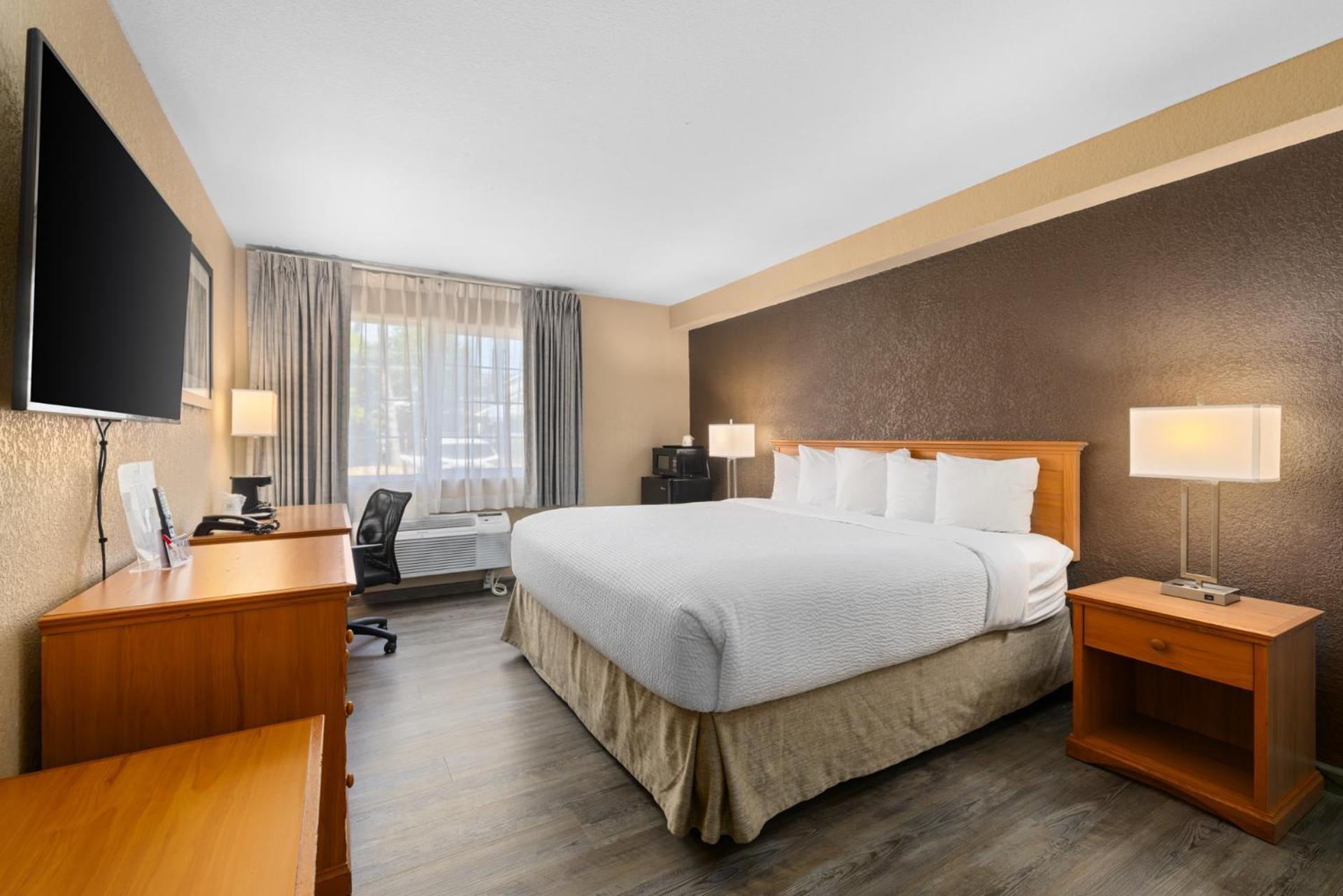 Ramada By Wyndham Portland